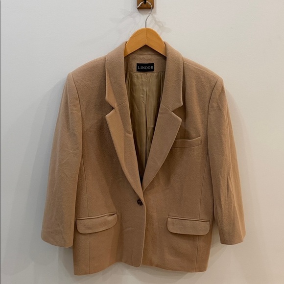 Lindor Jackets & Blazers - Lindor Tan Wool Cashmere Blazer – Size 16